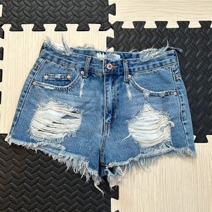 Forever 21 hi rise cut off shorts in size 26